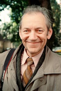 ENINS.JPG (24546 bytes)