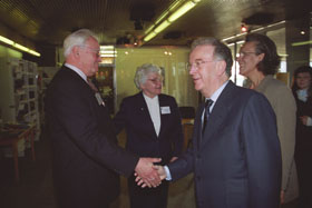 PORT06.JPG (16243 bytes)