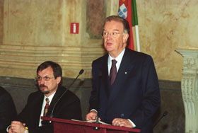 PORT17MK.JPG (18158 bytes)