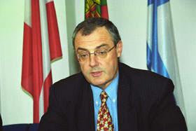 SALIVANS.JPG (17969 bytes)