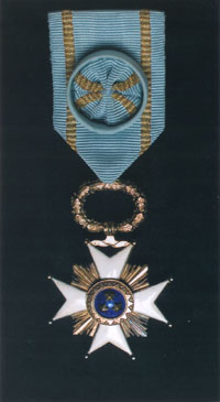 O01.JPG (19153 bytes)