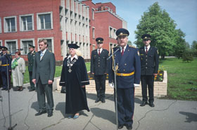 K03.JPG (24567 bytes)