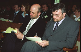 PASV03.JPG (17488 bytes)