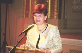 I5.JPG (18645 bytes)