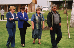 UDRE03.JPG (67335 bytes)