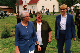 UDRE06.JPG (72989 bytes)