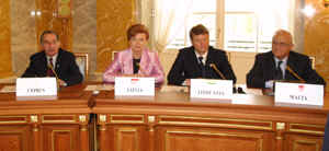 VIKE1.JPG (68367 bytes)