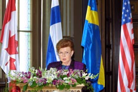 IMG_5970.JPG (26618 bytes)