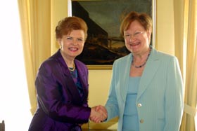 IMG_6015.JPG (17972 bytes)