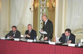 E5.JPG (20111 bytes)