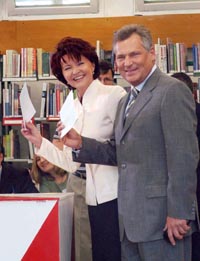 POLIJA3.JPG (22499 bytes)