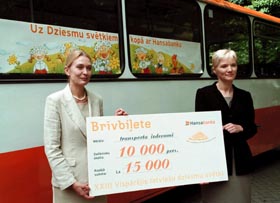 DZIESMA.JPG (23304 bytes)