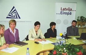 PK.JPG (21866 bytes)