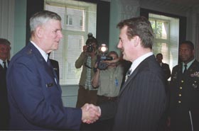 M5.JPG (17883 bytes)