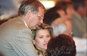 S09.JPG (54536 bytes)