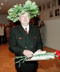 IEM1.JPG (58235 bytes)