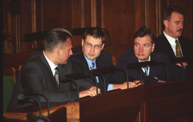 PP04.JPG (46670 bytes)