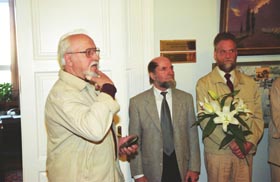 STR05.JPG (16552 bytes)