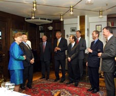 VIKE.JPG (22251 bytes)