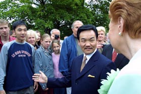 MONG06.JPG (26936 bytes)