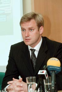 GULBIS.JPG (18781 bytes)