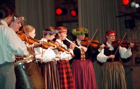 M5.JPG (23177 bytes)