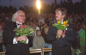 DZ01.JPG (18825 bytes)