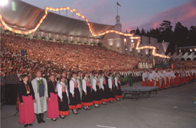 DZ09.JPG (21900 bytes)