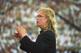 DZ15.JPG (18488 bytes)