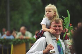 G01.JPG (18638 bytes)