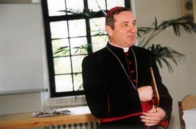 BI2.JPG (19170 bytes)