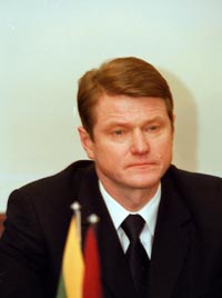 PAKSS.JPG (14765 bytes)