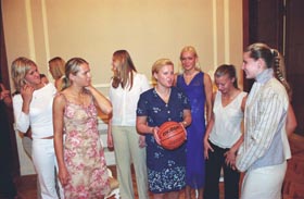 S3.JPG (22669 bytes)