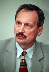 SILINS.JPG (17599 bytes)