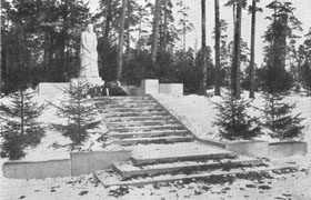 ME04.JPG (24966 bytes)