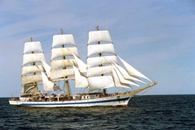 REGATE3.JPG (19658 bytes)