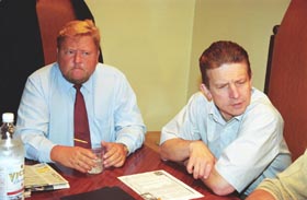 F2.JPG (16670 bytes)