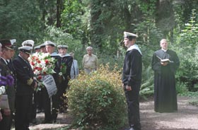 J5.JPG (25580 bytes)