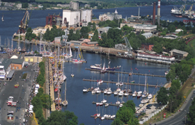 16.JPG (77971 bytes)