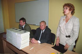 TR03.JPG (14572 bytes)