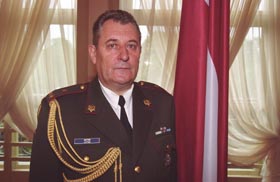 G05.JPG (20241 bytes)