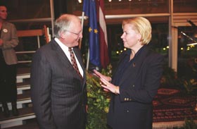 FERHOIGENS07.JPG (19953 bytes)