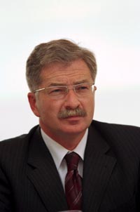 HLEVICKIS.JPG (14496 bytes)