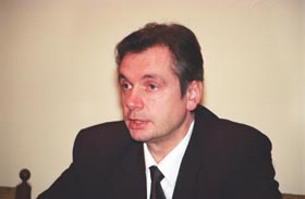 SADURSKIS2.JPG (13602 bytes)