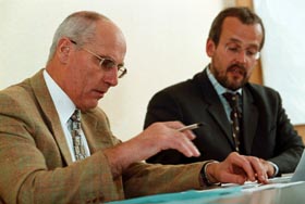 ZILE.JPG (20273 bytes)