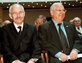 EBREJI.JPG (23778 bytes)