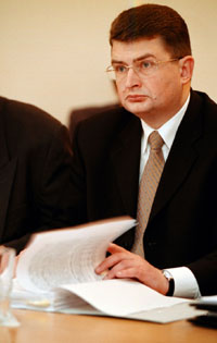 MAIZITIS.JPG (17560 bytes)