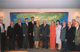 UDRE03.JPG (19329 bytes)