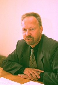 RENDA01.JPG (57551 bytes)