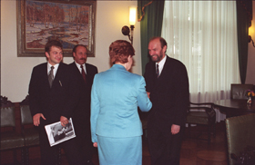 PART05.JPG (51478 bytes)